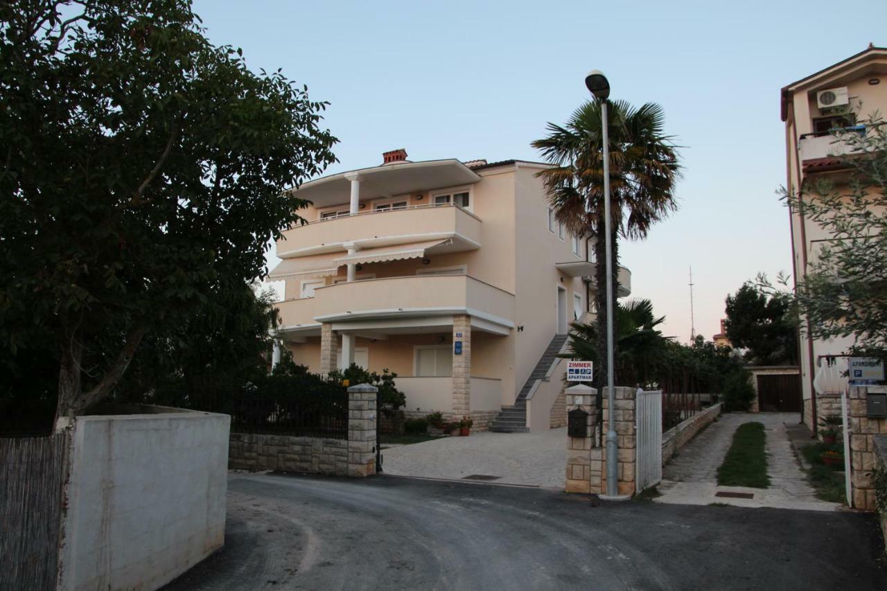 Apartments Demarin Medulin Extérieur photo